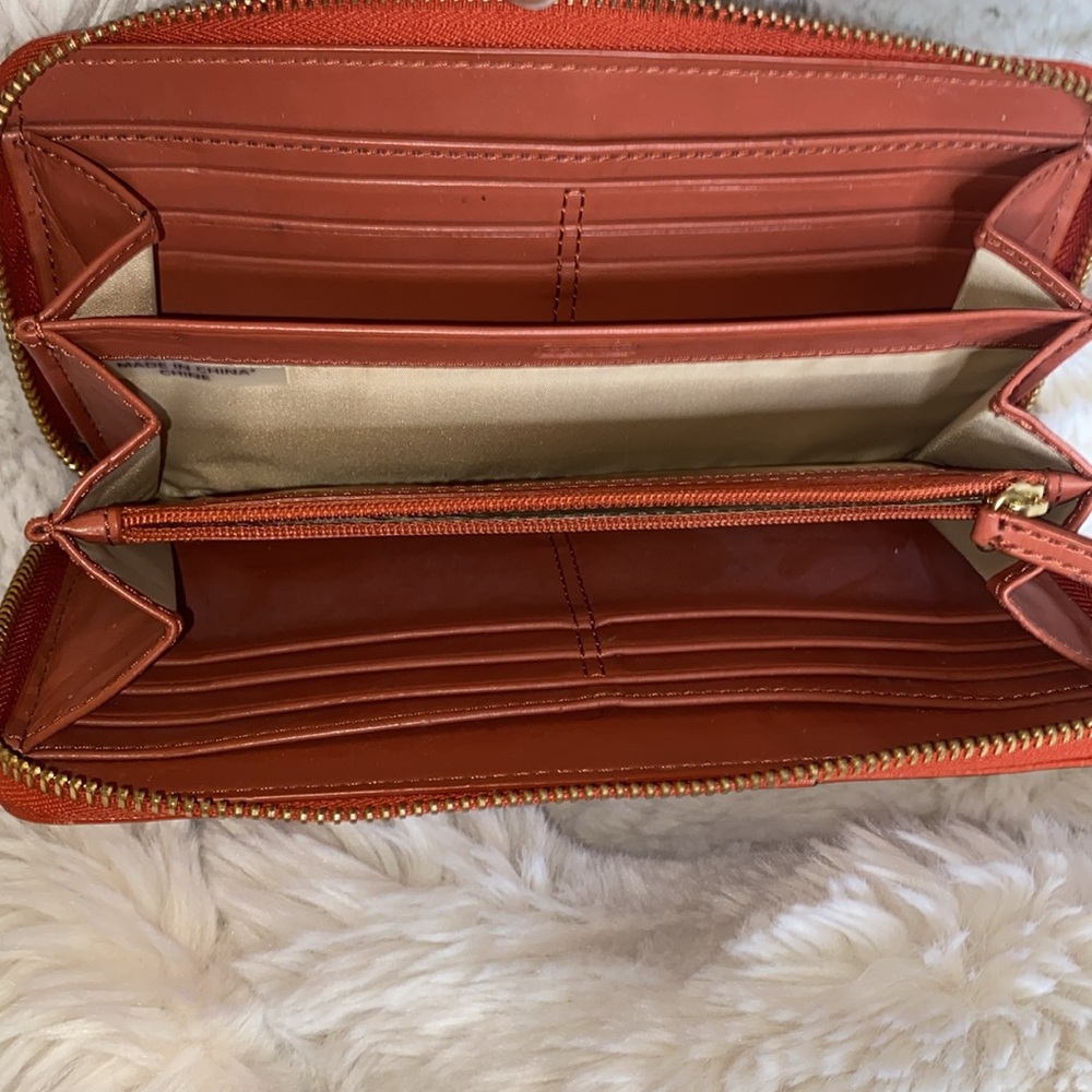 COACH ASHLEY LEATHER ZIP AROUND WALLET - Picture 4 of 12